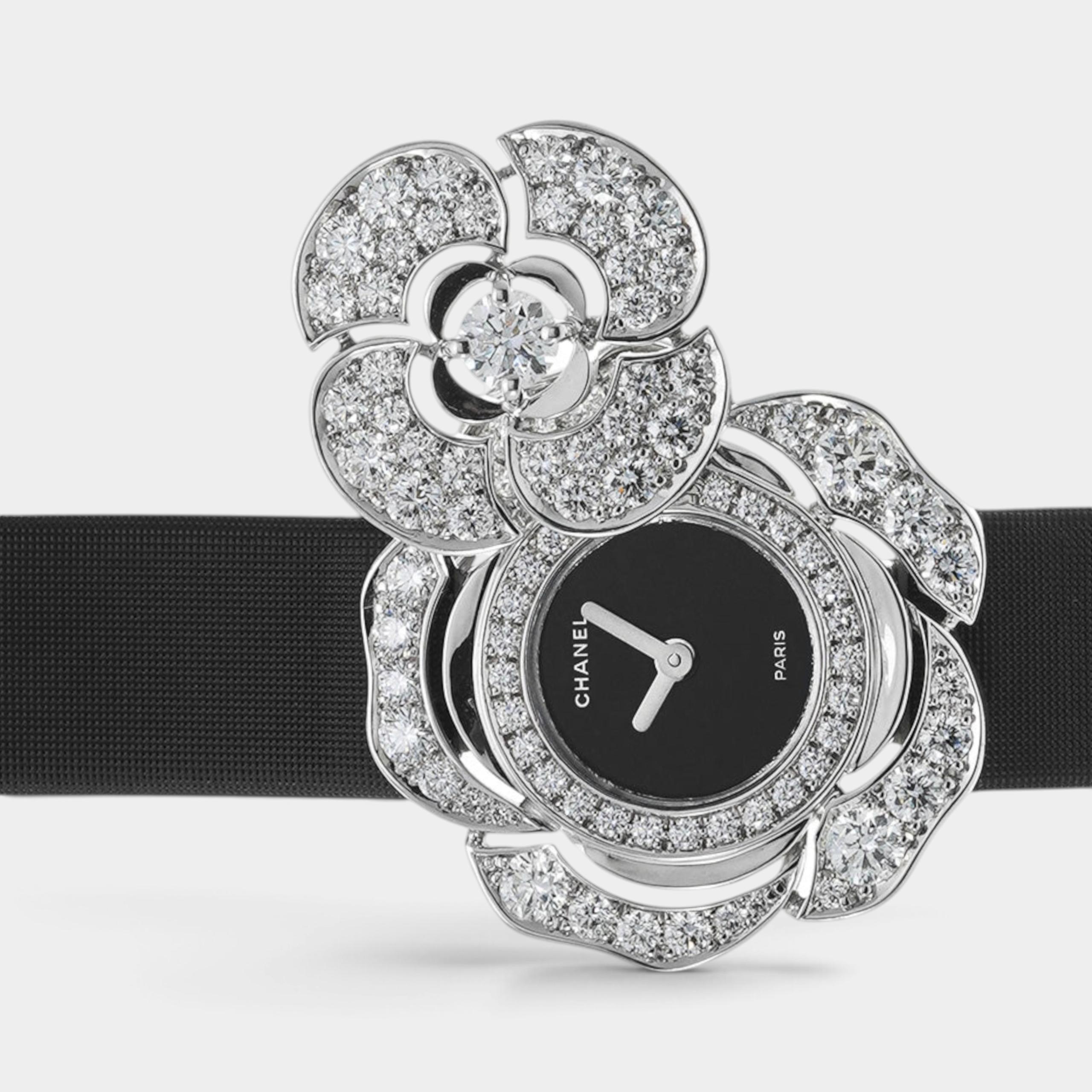 Chanel  J11460