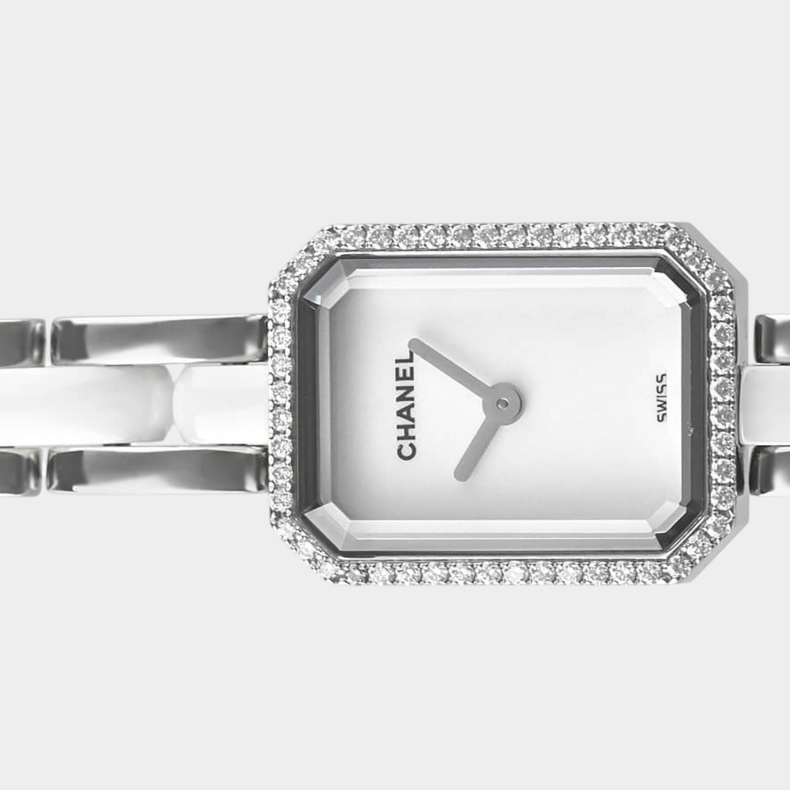 Chanel Première