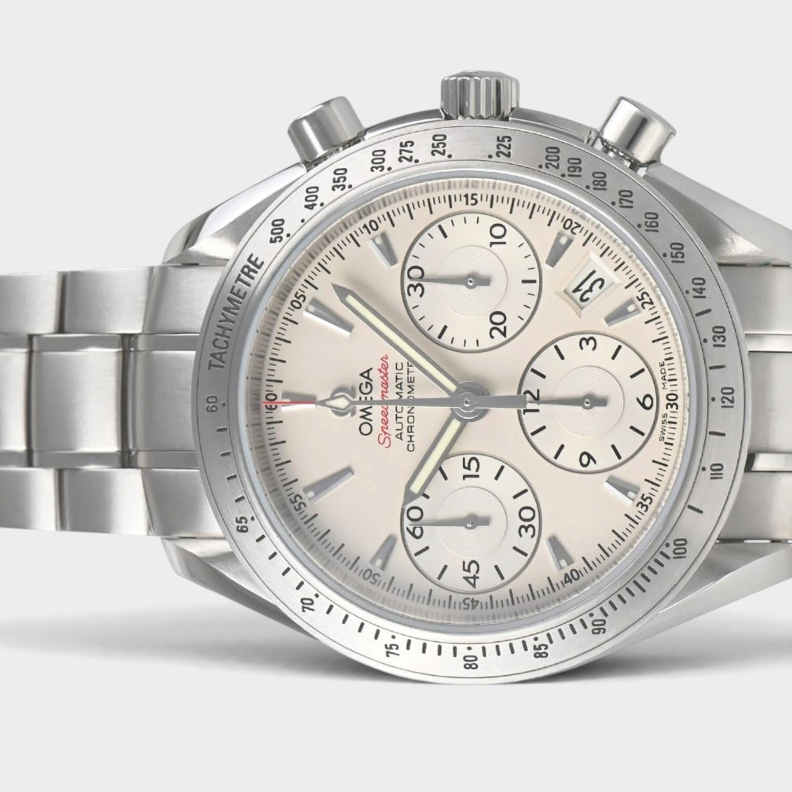 Omega Speedmaster 323.10.40.40.02.001 | Silver Dial Used (Very good) Men's watch/Unisex Buy in Switzerland