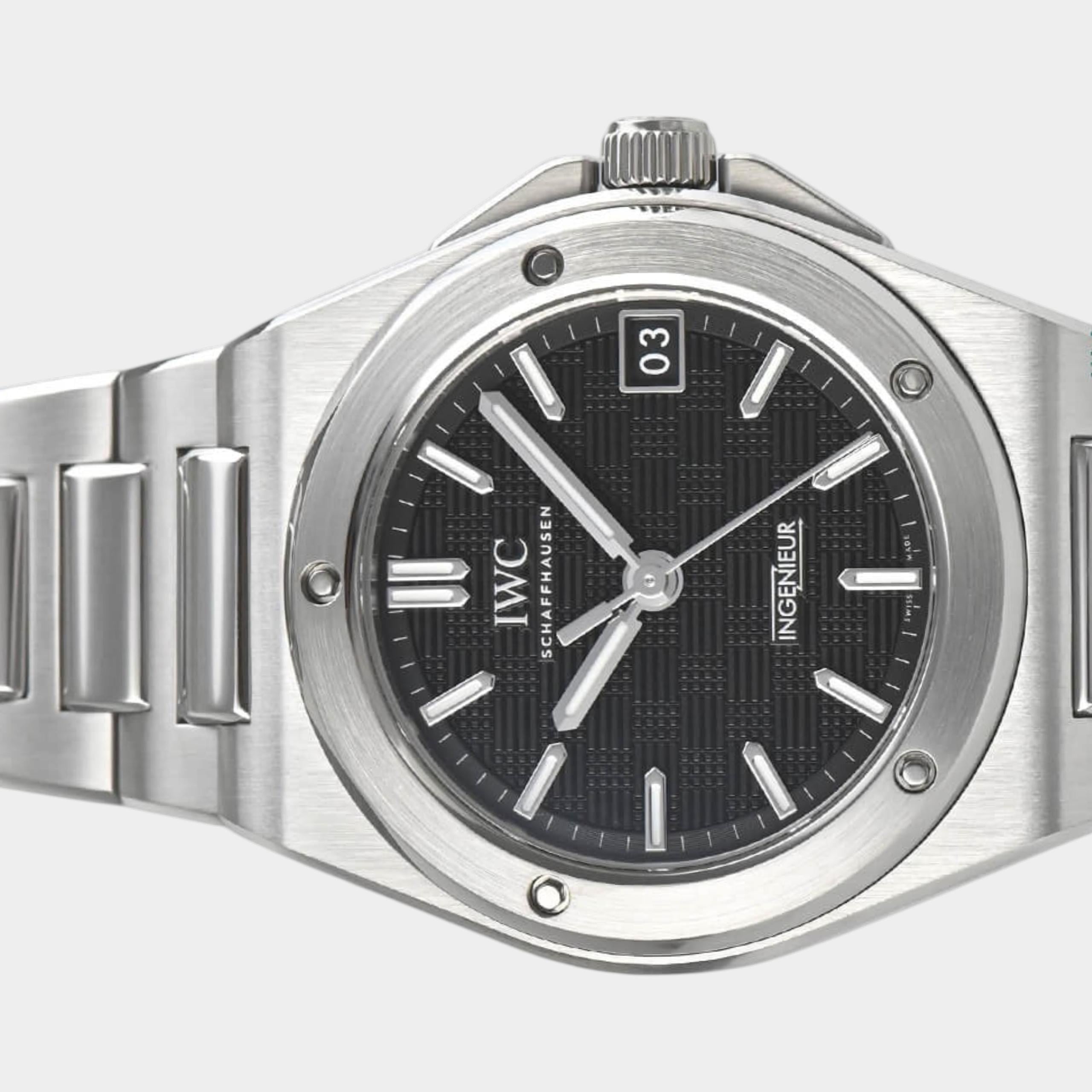 IWC Ingenieur / Automatic / Steel / 35.1 mm / Box&Papers / IW324906