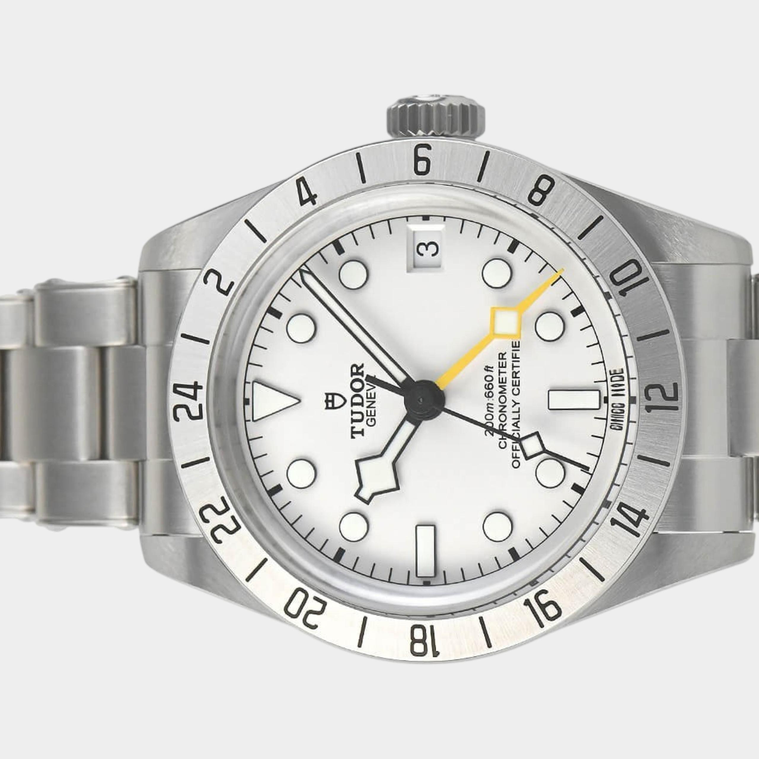 Tudor Black Bay Pro