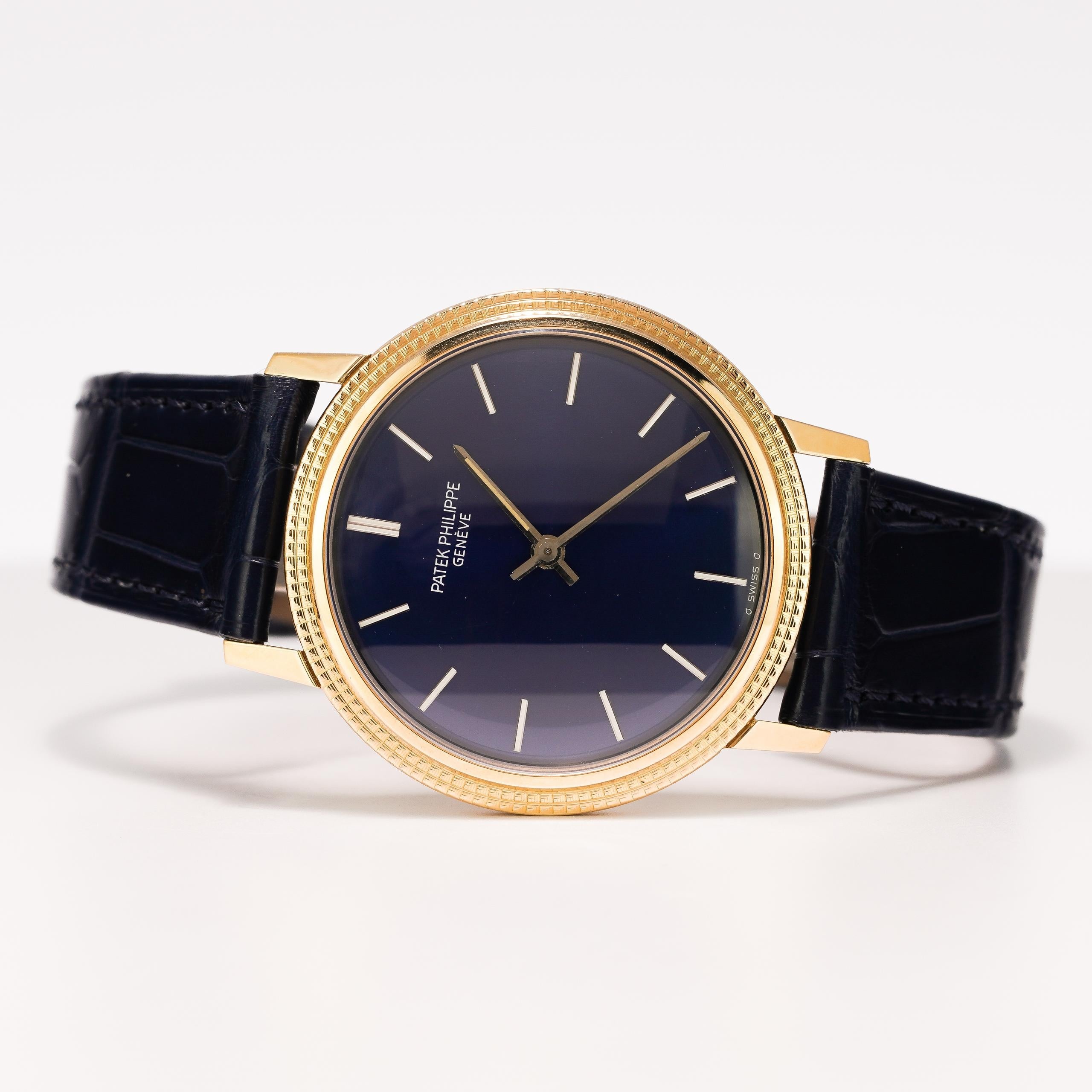 Patek Philippe Calatrava Ref 3569 / Automatic / Calatrava / Blue Sigma Dial / 1980s