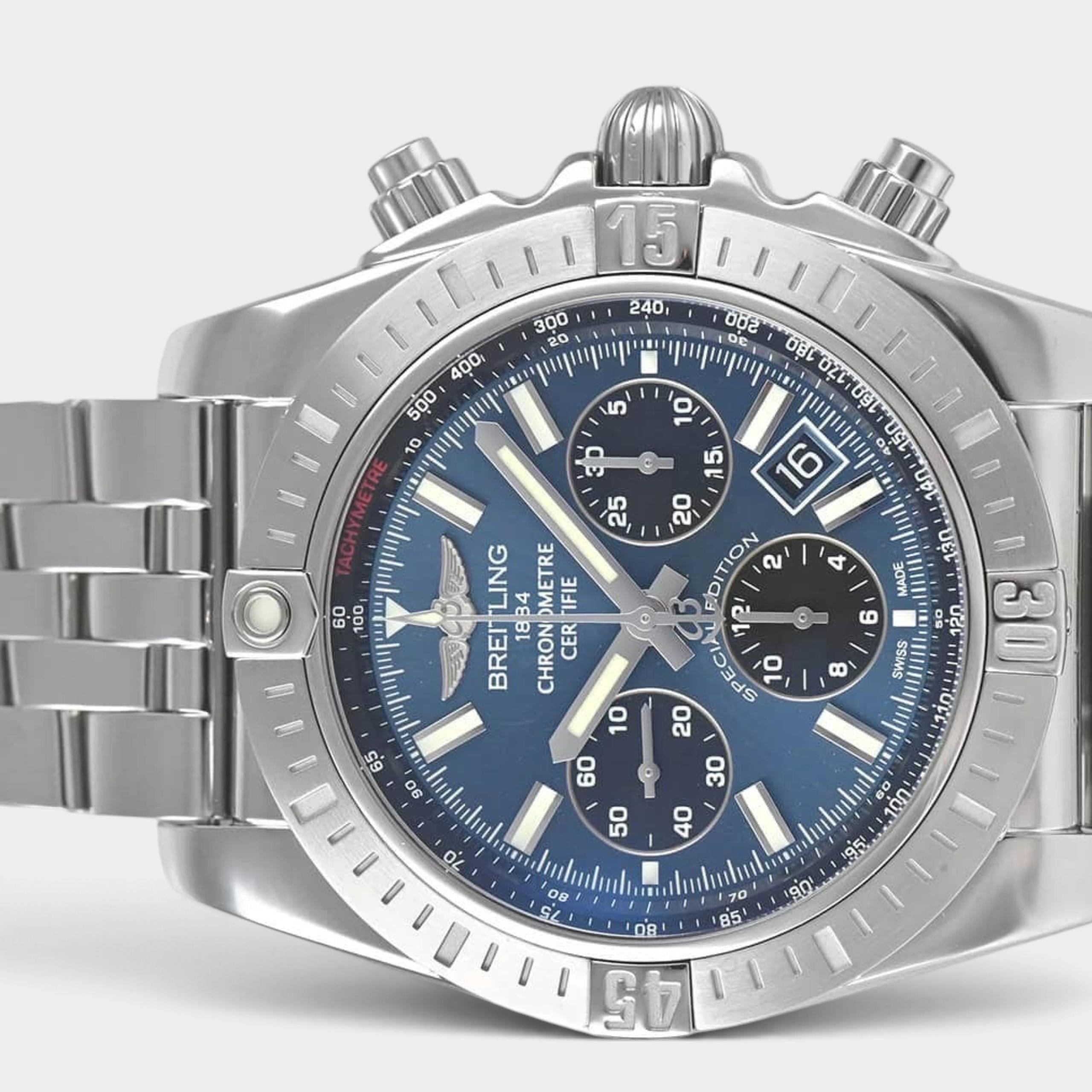 Breitling Chronomat AB011511/C987