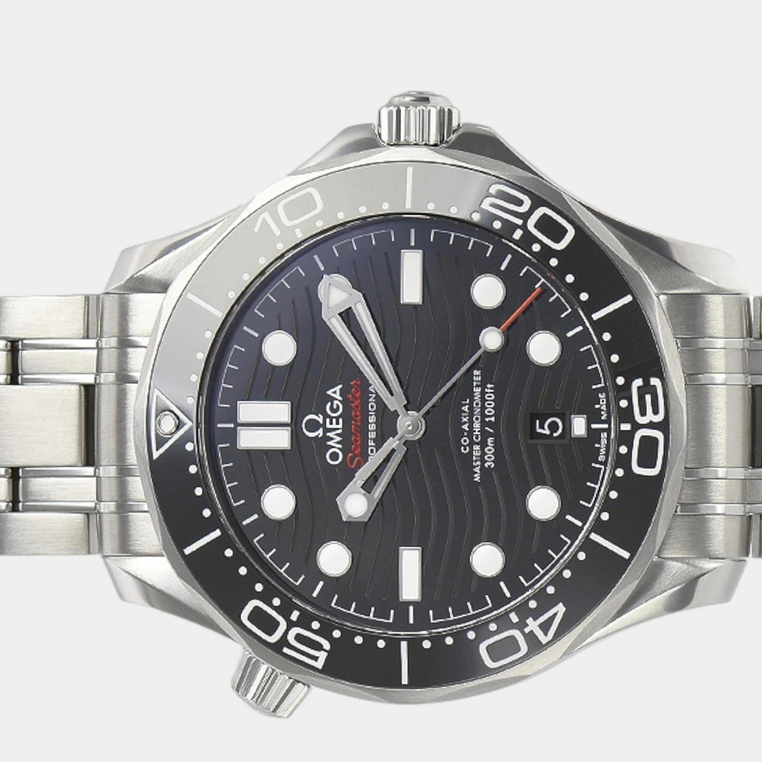 Omega Seamaster Diver 300 M 210.30.42.20.01.001 | Black Dial Like new & unworn Men's watch/Unisex Buy in Switzerland