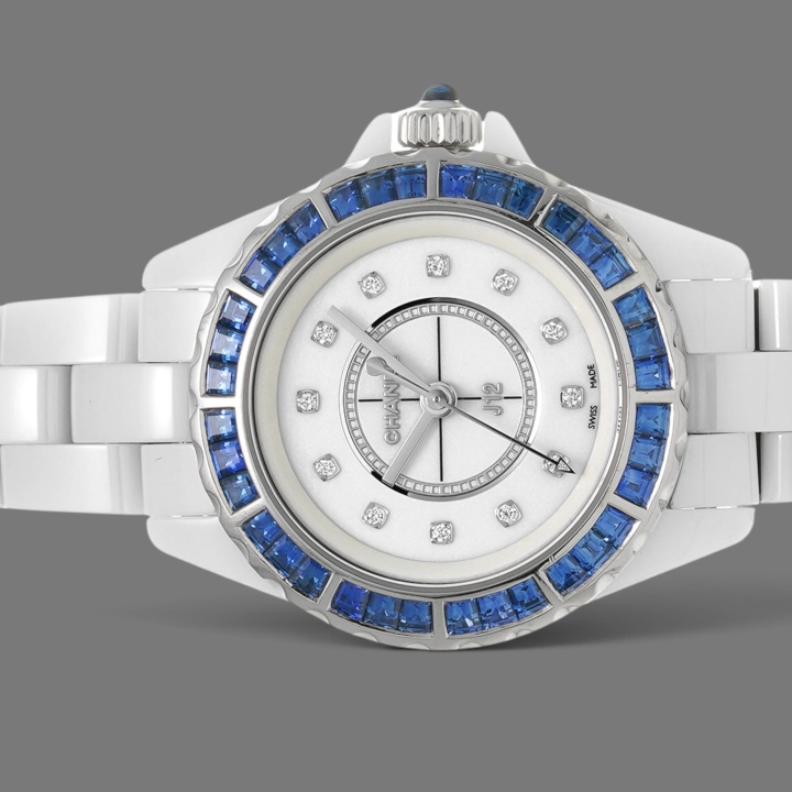 Chanel J12