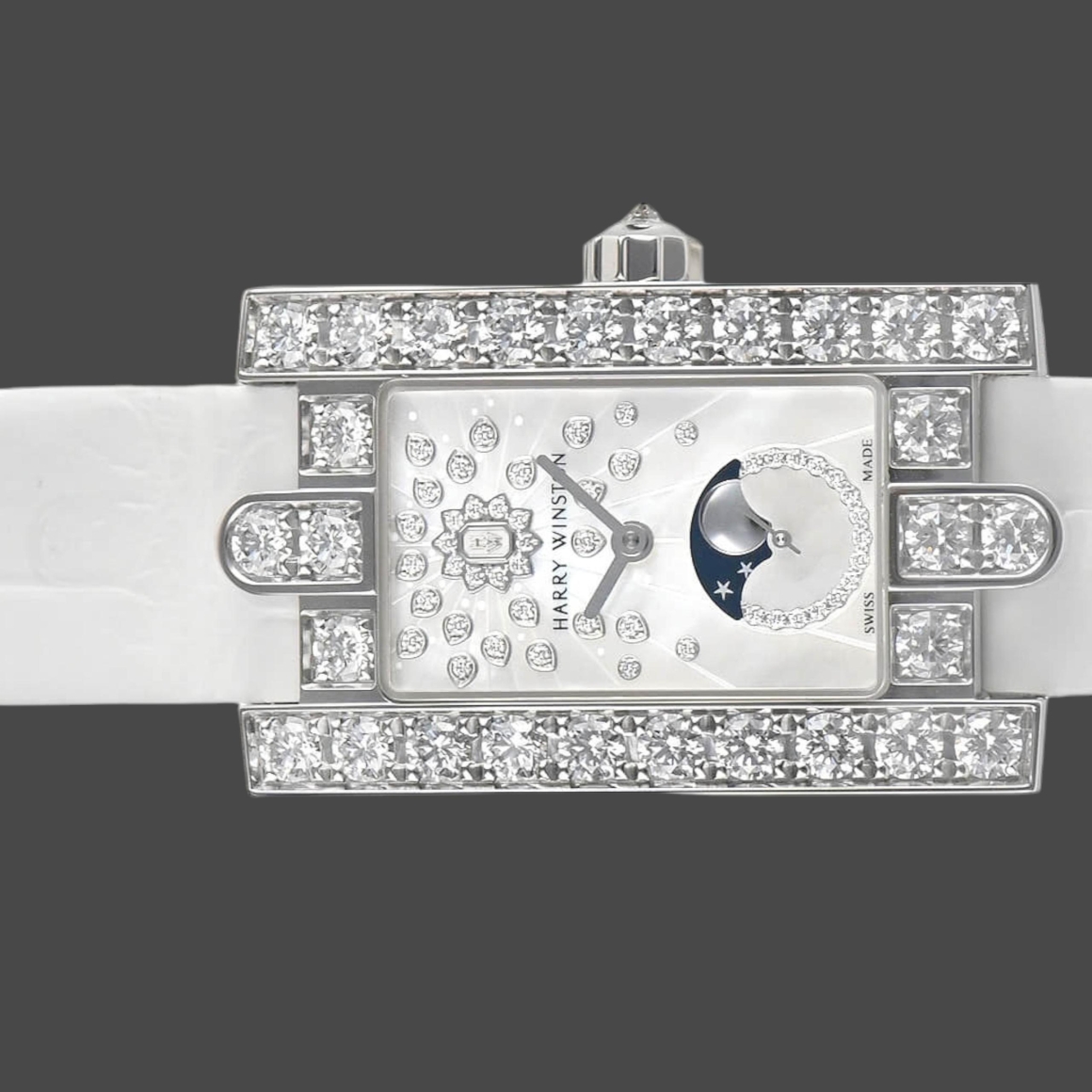 Buy Harry Winston Avenue AVEQMP21WW008 | 36.1 x 21.4 mm, Like new & unworn — Switzerland
