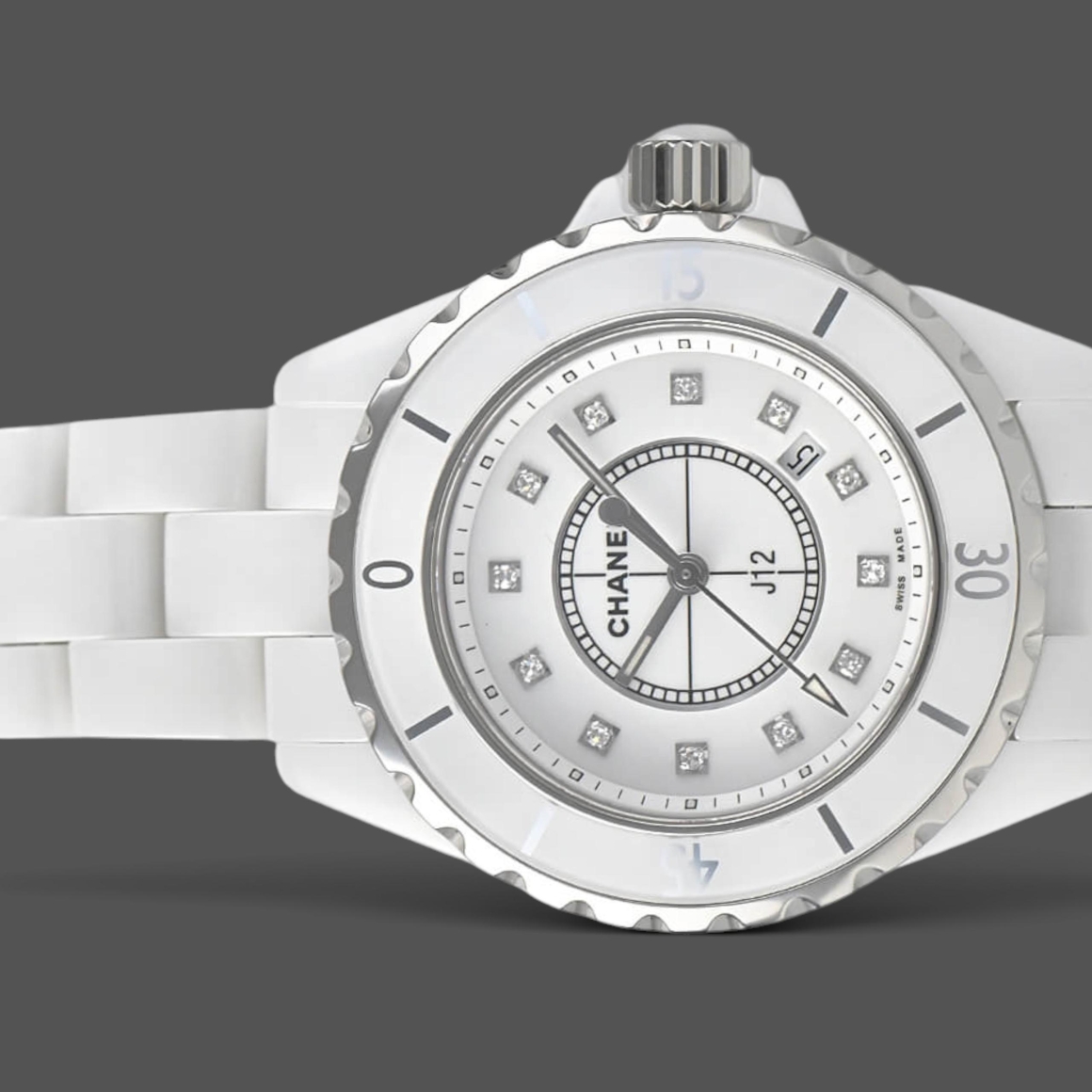 Buy Chanel J12 H1628 | 33 mm, Used (Very good) — Switzerland