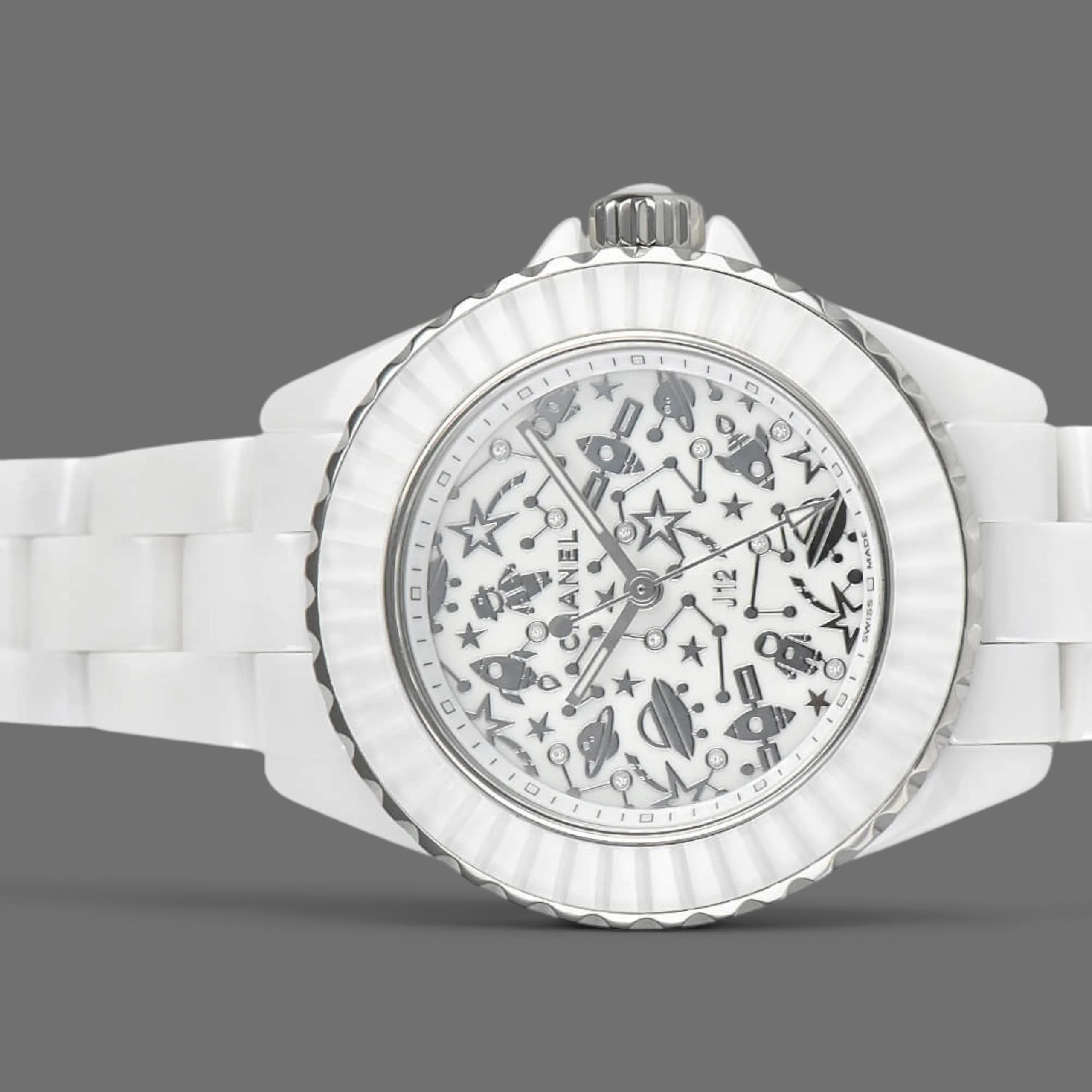 Chanel J12