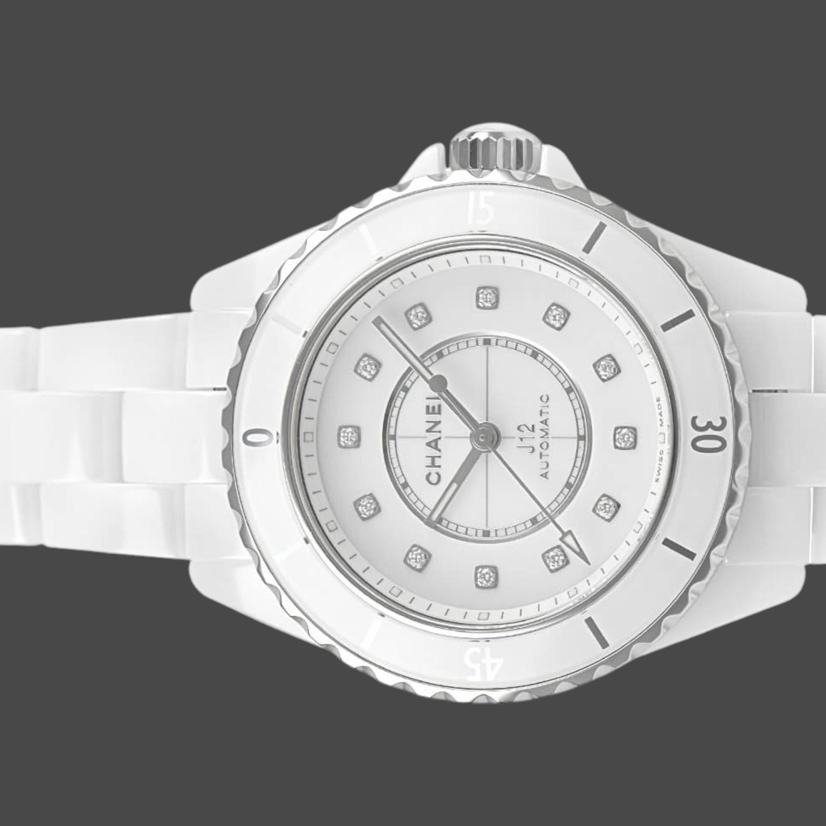 Chanel J12 H9741 | 33 mm, Like new & unworn — Switzerland