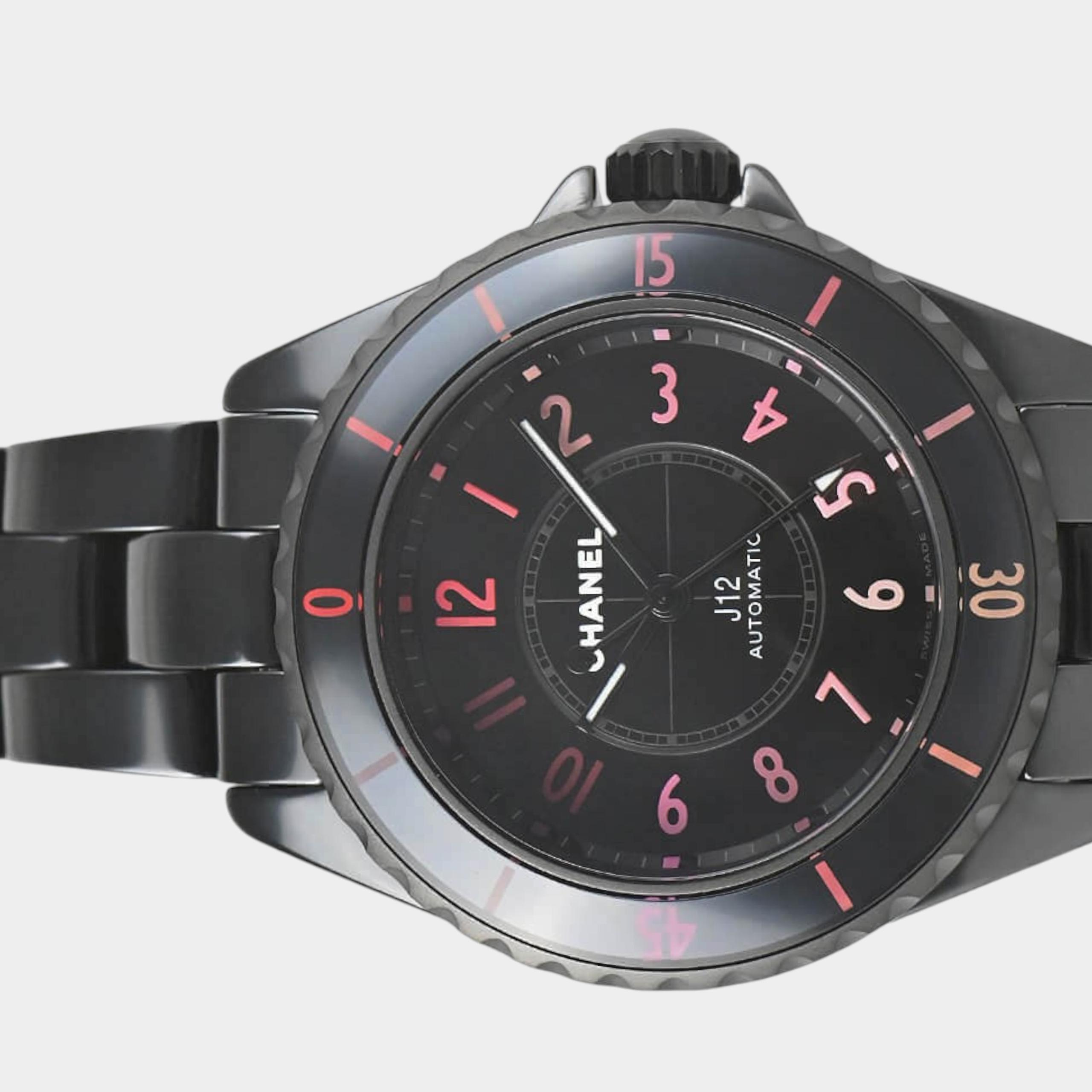 Chanel J12