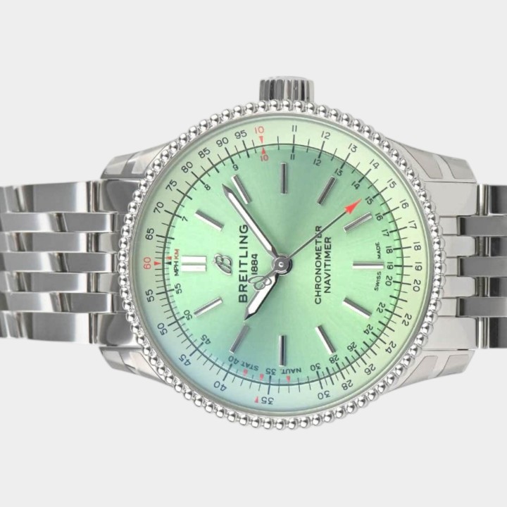 Breitling Navitimer