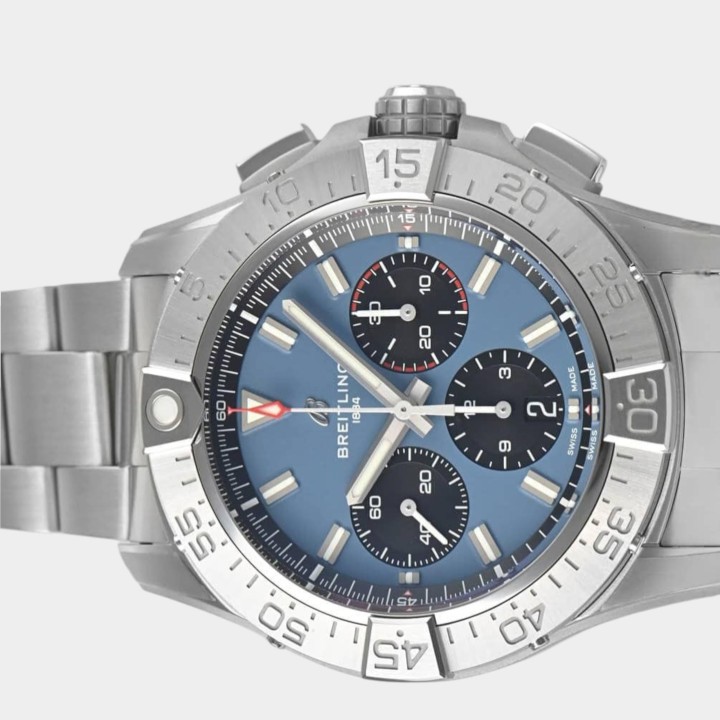 Breitling Avenger