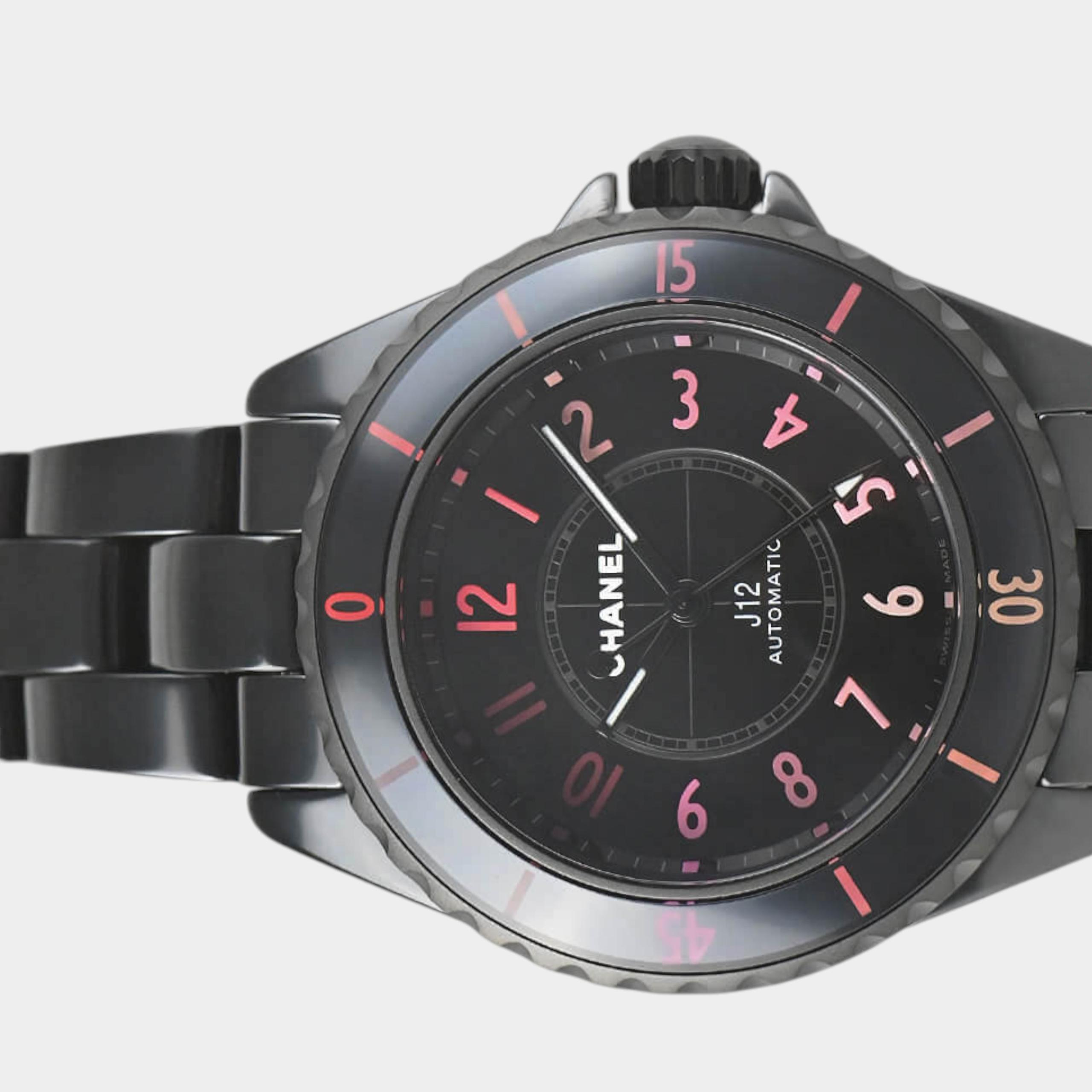 Chanel J12