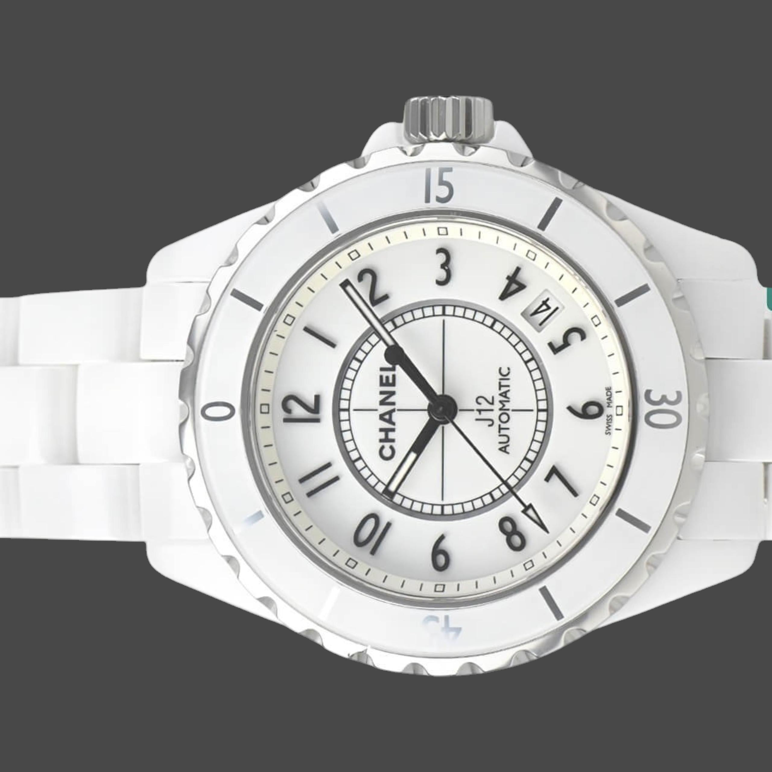 Chanel J12