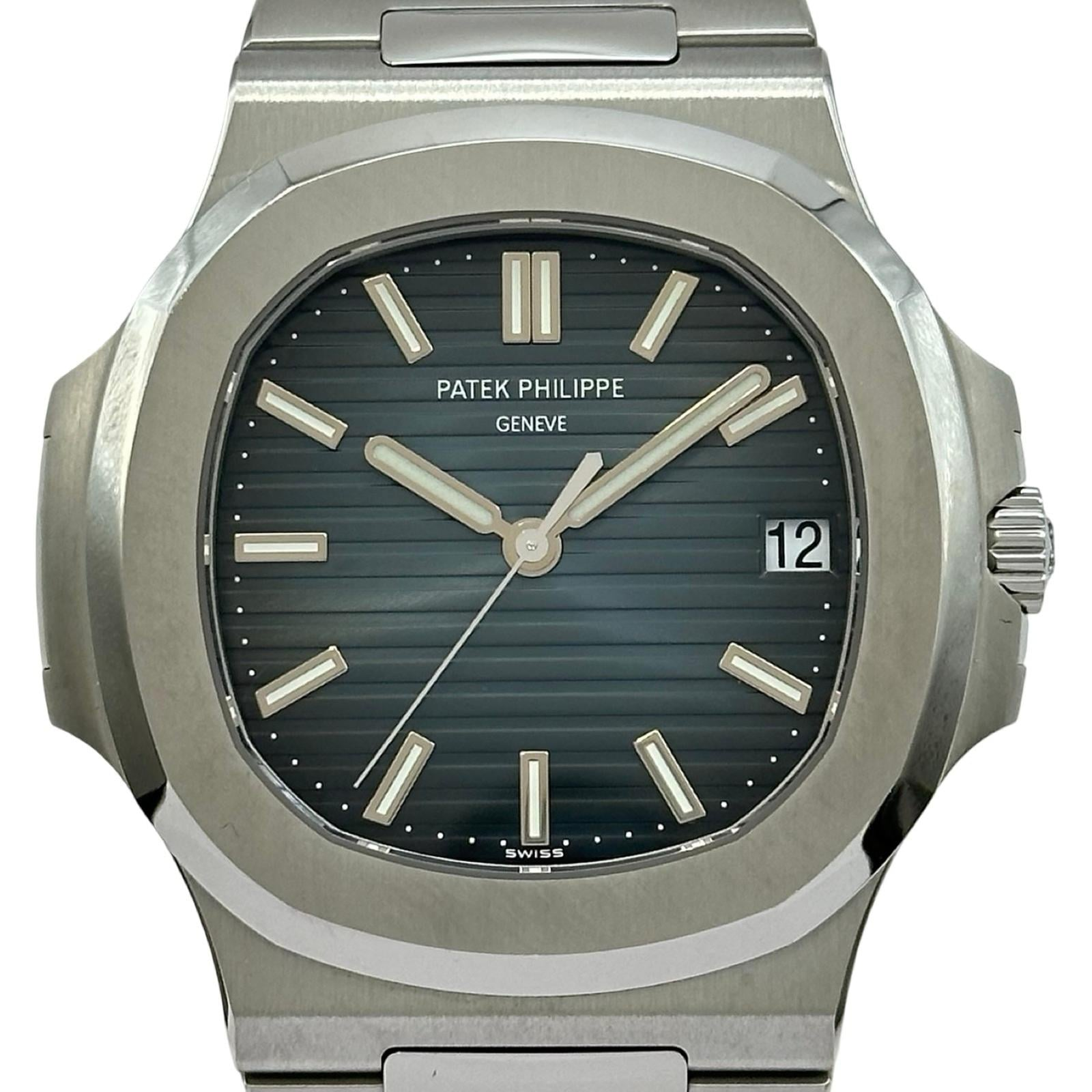 Patek Philippe Nautilus 5711/1A-010 | Black Dial Used (Good) Men's watch/Unisex Buy in Switzerland