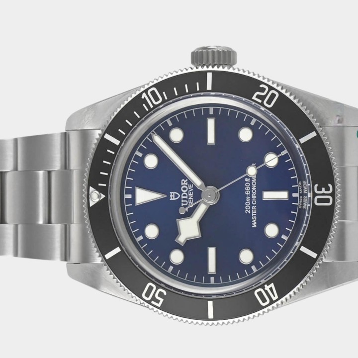 Tudor Black Bay 68