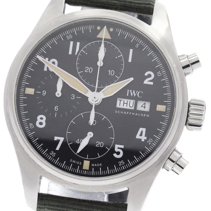 IWC SCHAFFHAUSEN IWC IWC SCHAFFHAUSEN IW387901 パイロットウォッチ スピットファイヤ クロノグラフ デイデイト 自動巻き メンズ_980903