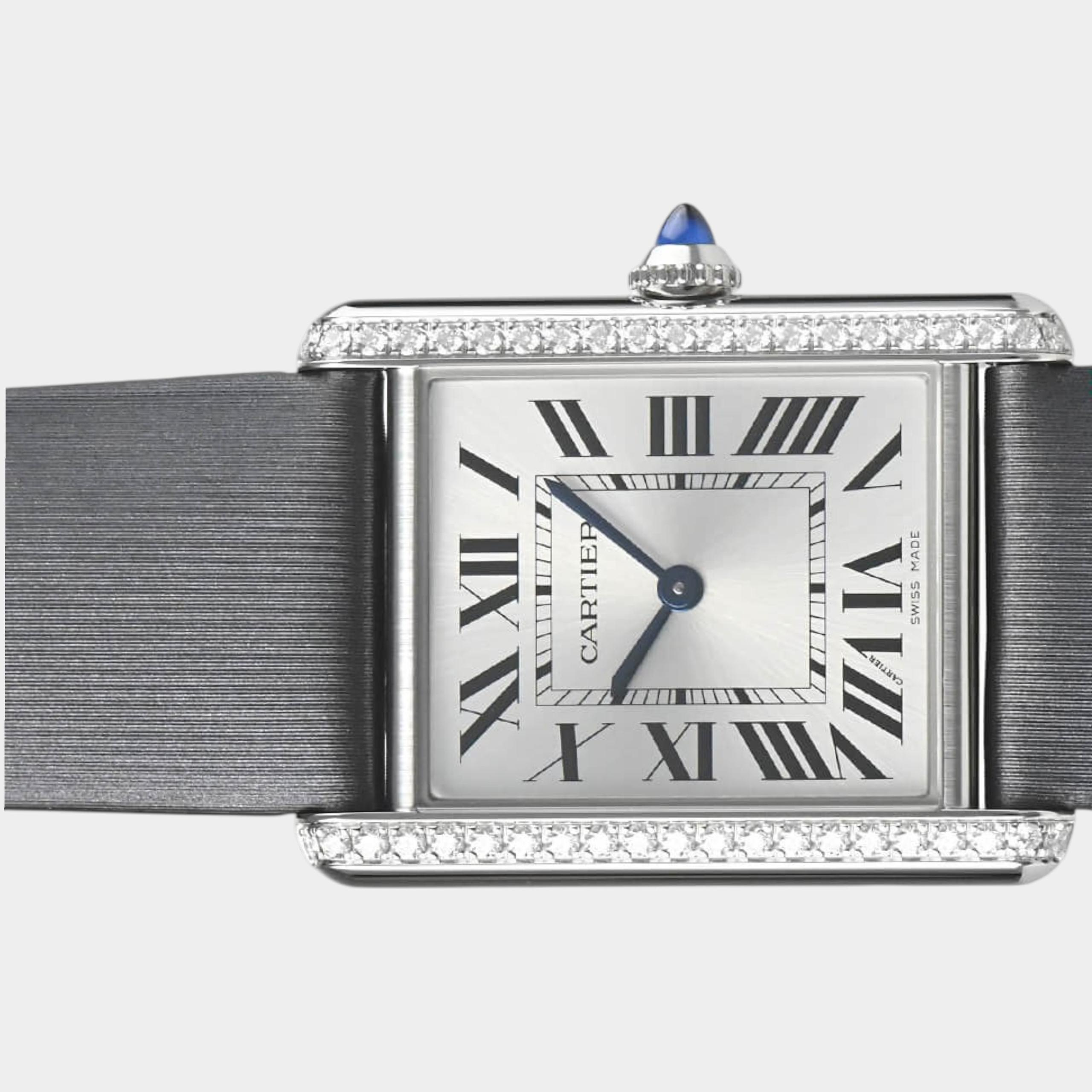 Cartier Tank W4TA0030 | 33.7 x 25.5 mm, Like new & unworn — Buy in Switzerland