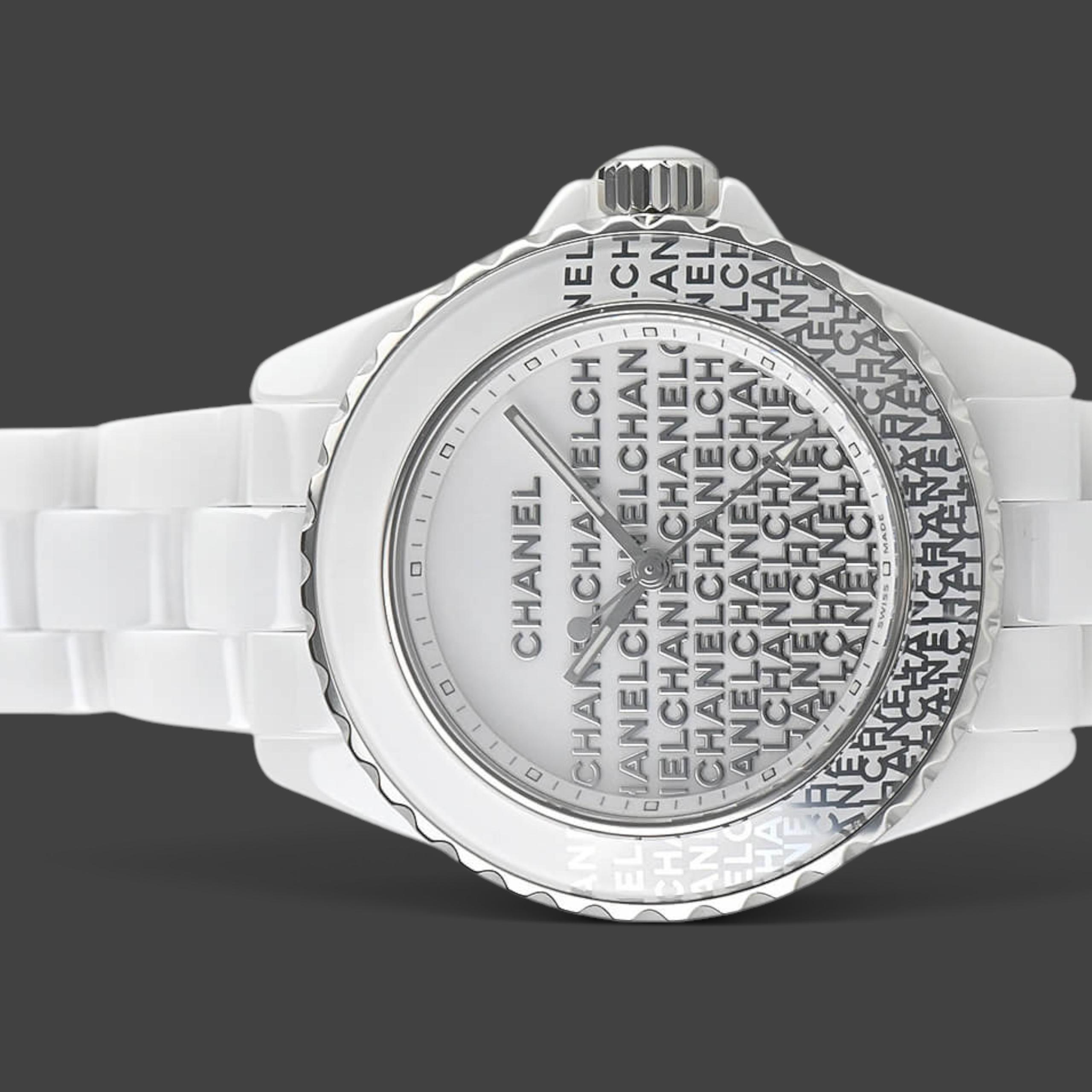 Chanel J12