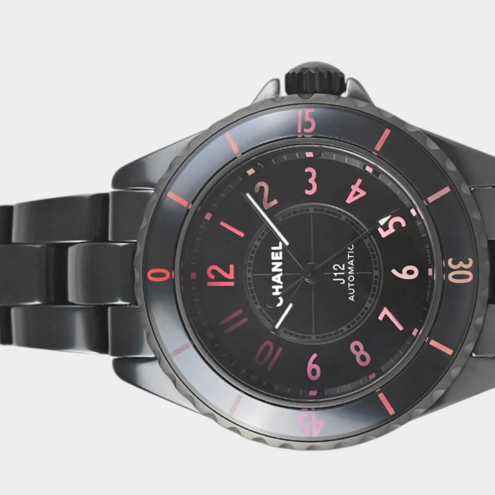 Chanel J12