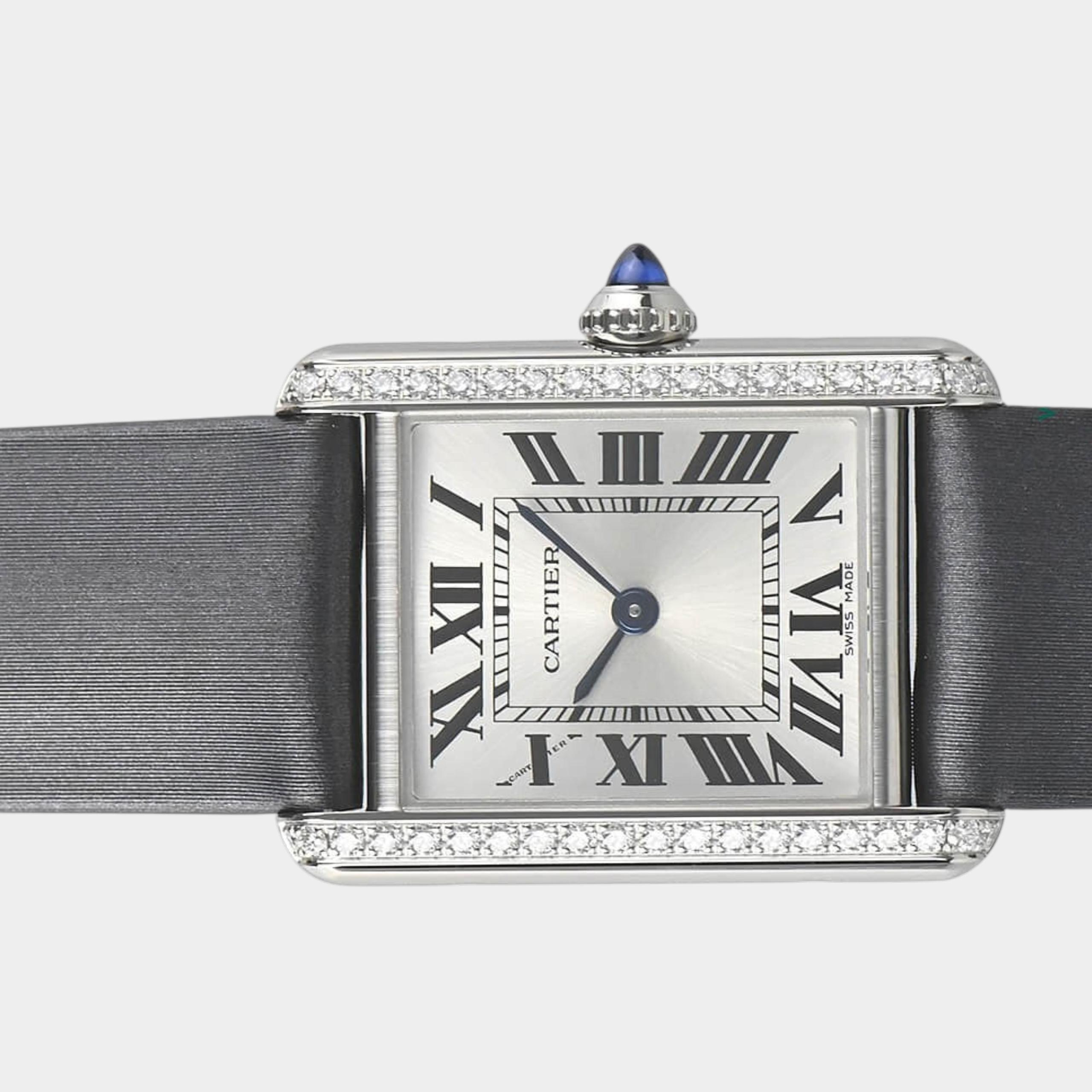 Cartier Tank W4TA0031 | 29 x 22 mm, Like new & unworn — Switzerland