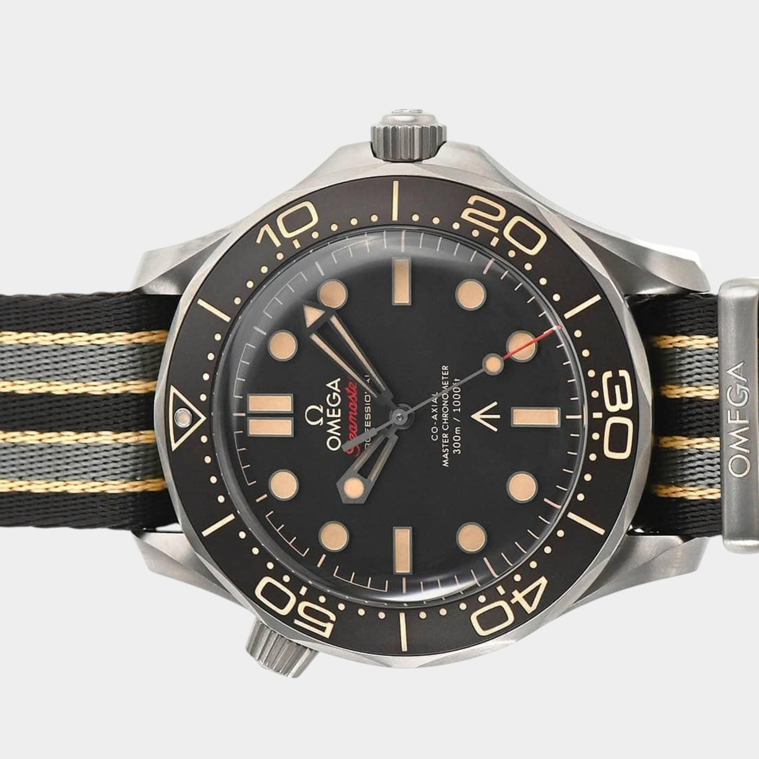 Omega Seamaster Diver 300 M 210.92.42.20.01.001 | Black Dial Like new & unworn Men's watch/Unisex Buy in Switzerland