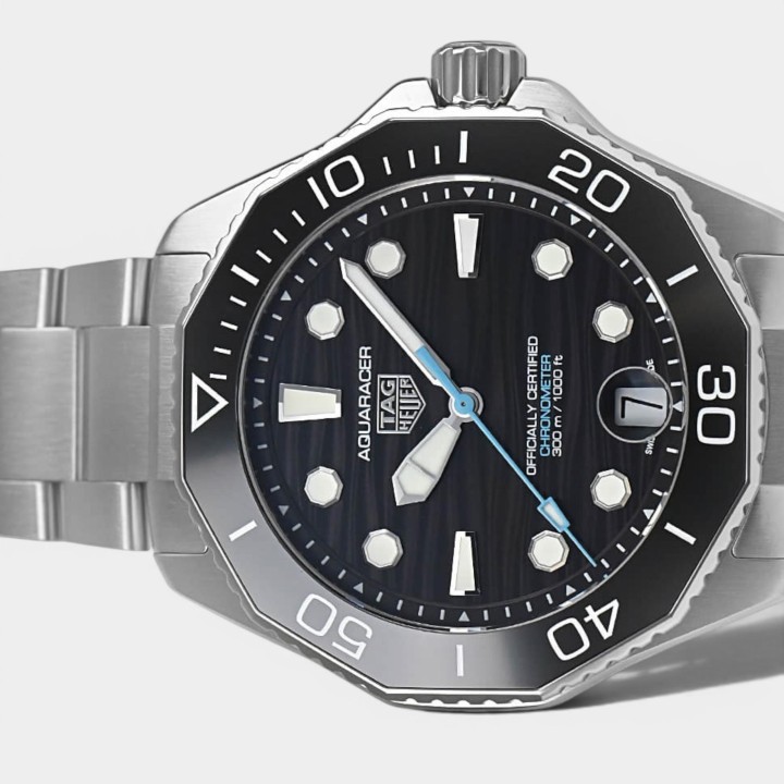 TAG Heuer Aquaracer 300M