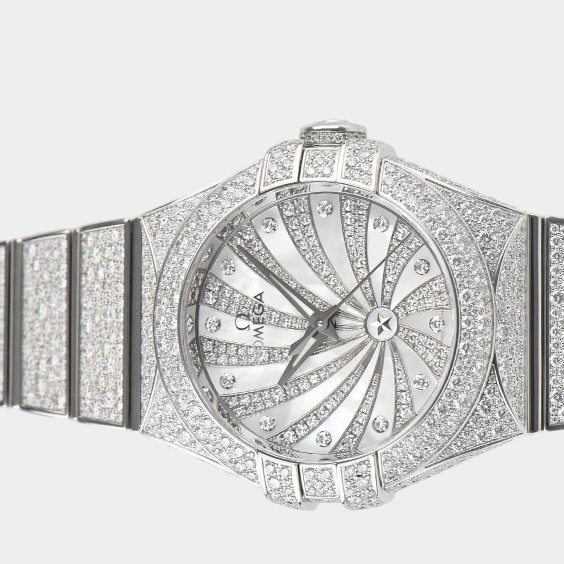 Buy Omega Constellation Ladies 123.55.31.20.55.007 | 31 mm, Like new & unworn — Switzerland