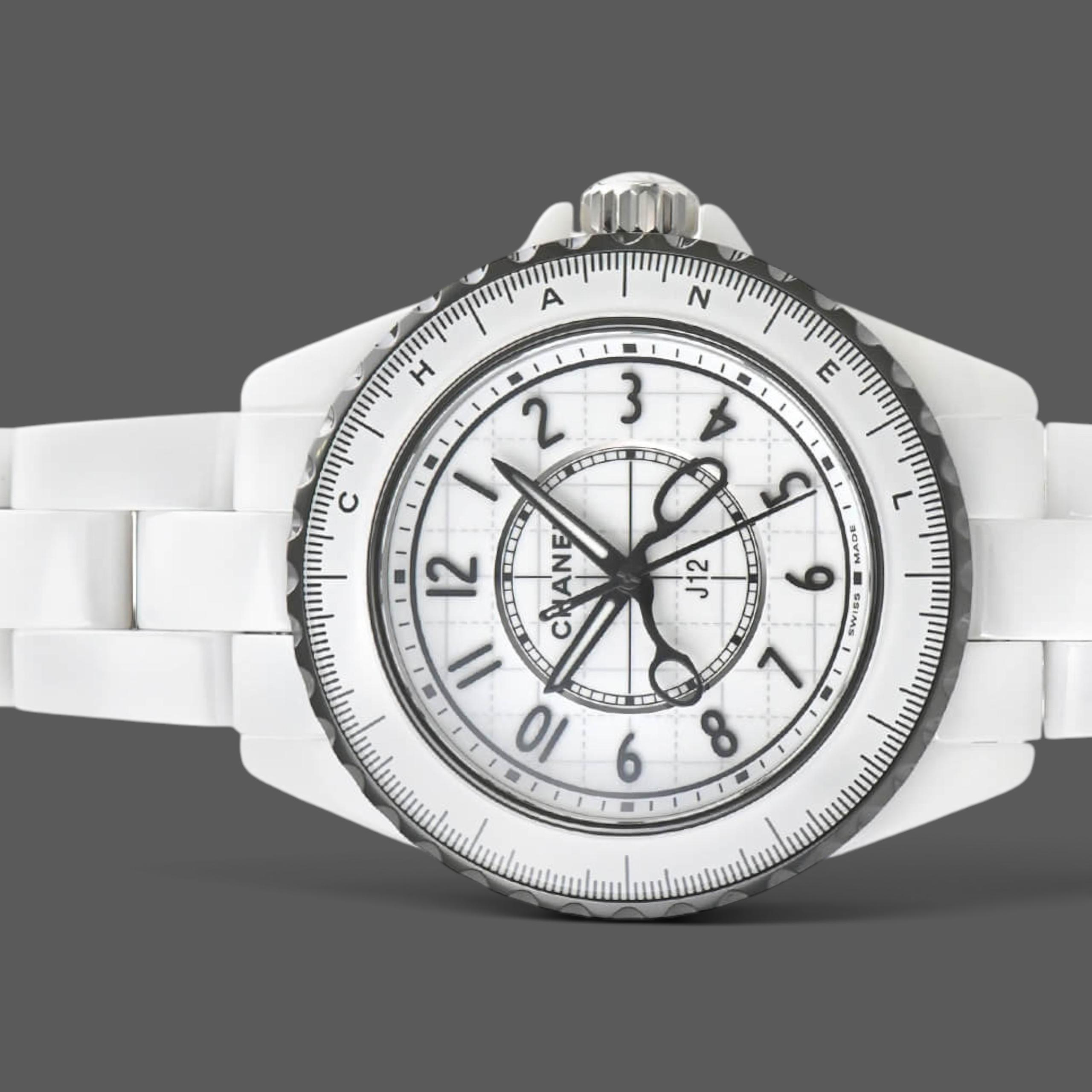Chanel J12