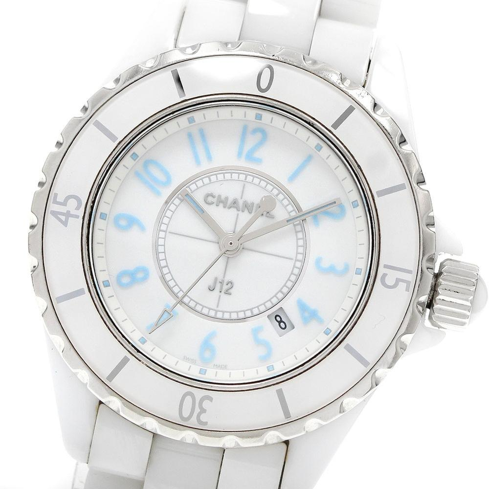 Chanel J12 H3826 | 33 mm, Used (Fair) — Switzerland