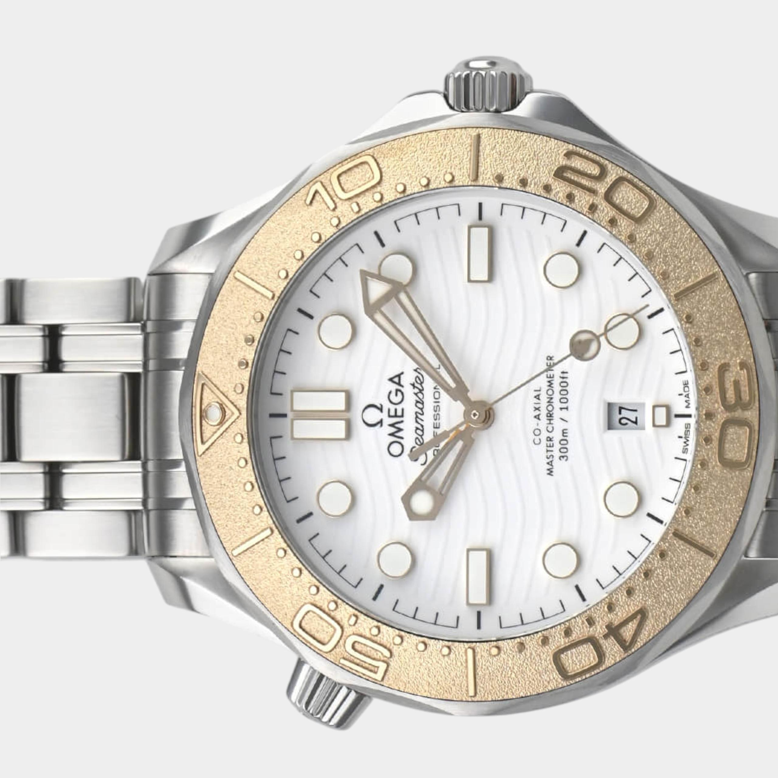Omega Seamaster Diver 300 M 522.21.42.20.04.001 | 42 mm, Used (Very good) — Switzerland