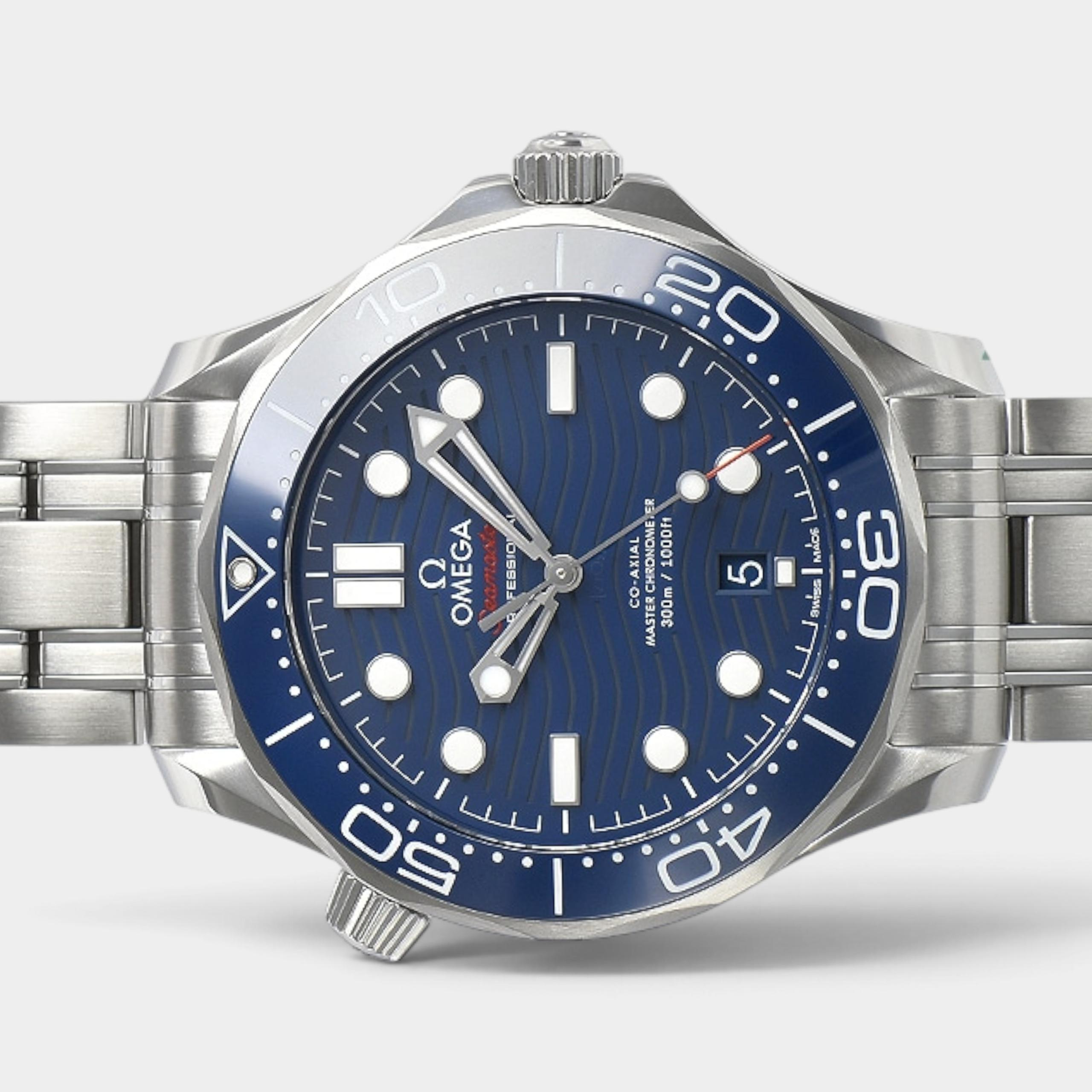 Omega Seamaster Diver 300 M 210.30.42.20.03.001 | 42 mm, Like new & unworn — Buy in Switzerland