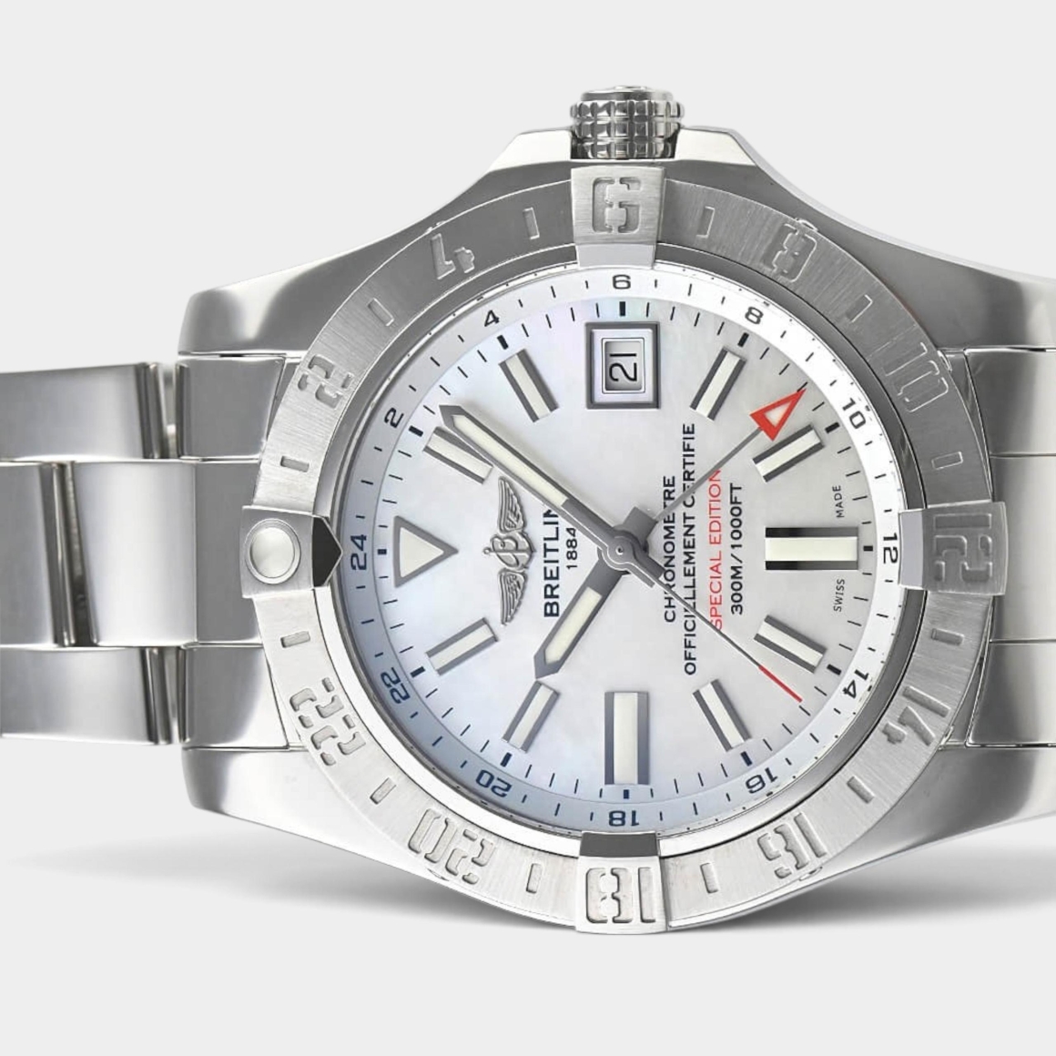 Buy Breitling Avenger II A3239011/A809 | 43 mm, Used (Very good) — Switzerland