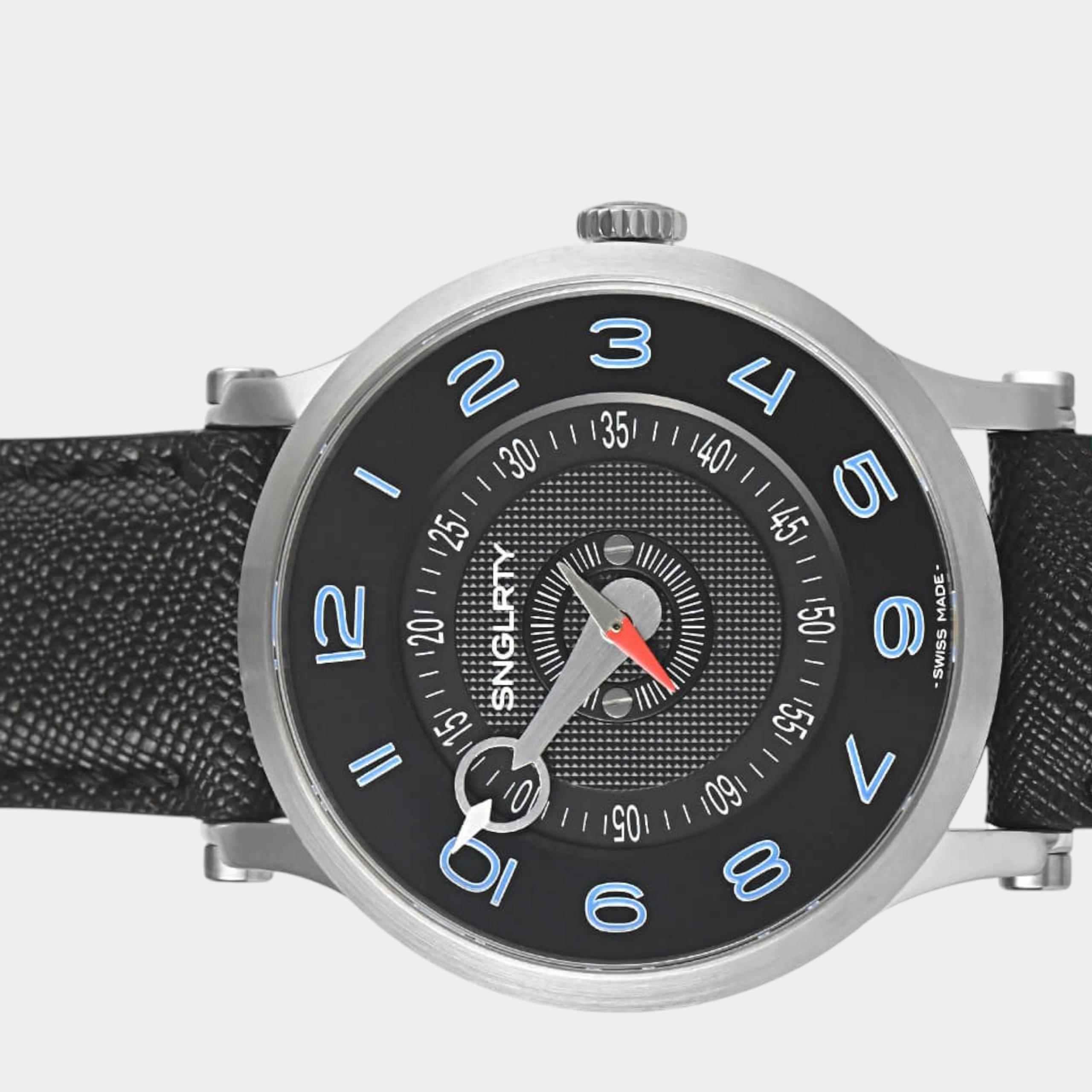 {{ product.brand }} {{ product.attribute.model }}