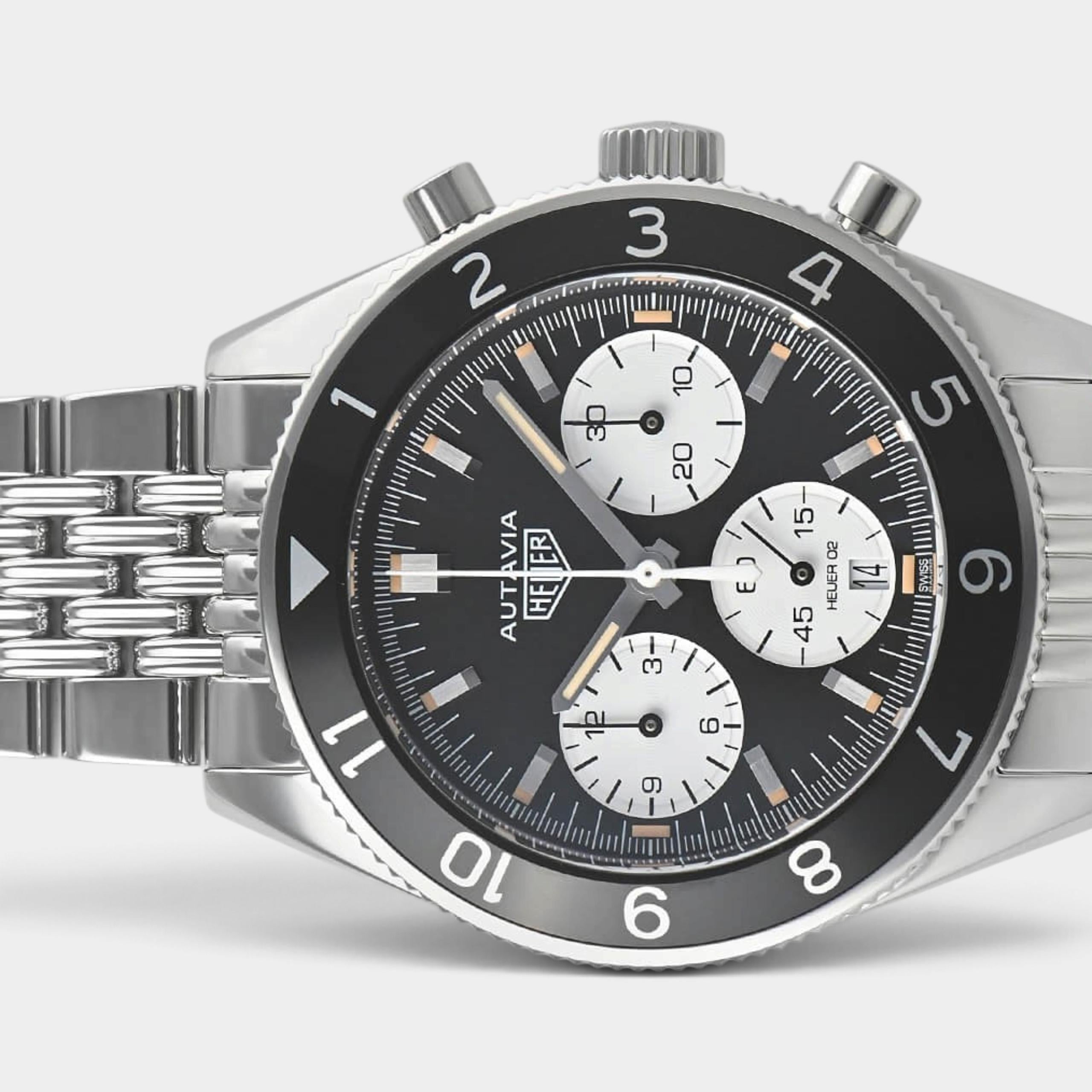 TAG Heuer Autavia CBE2110.BA0687