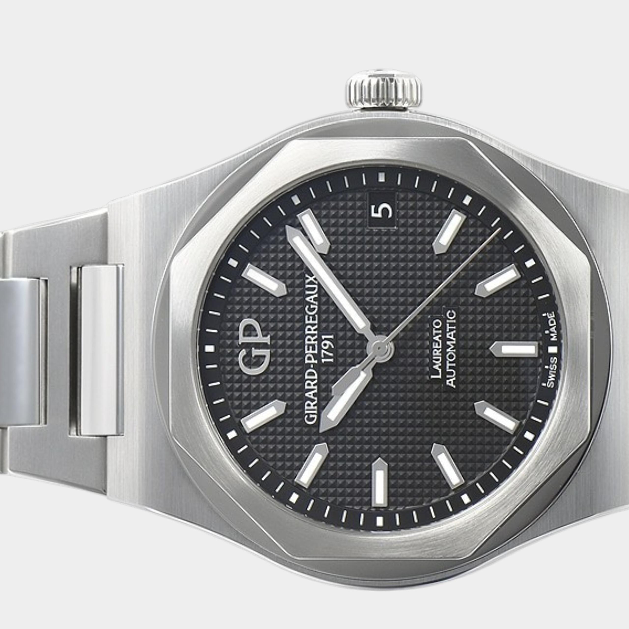 Girard Perregaux Laureato
