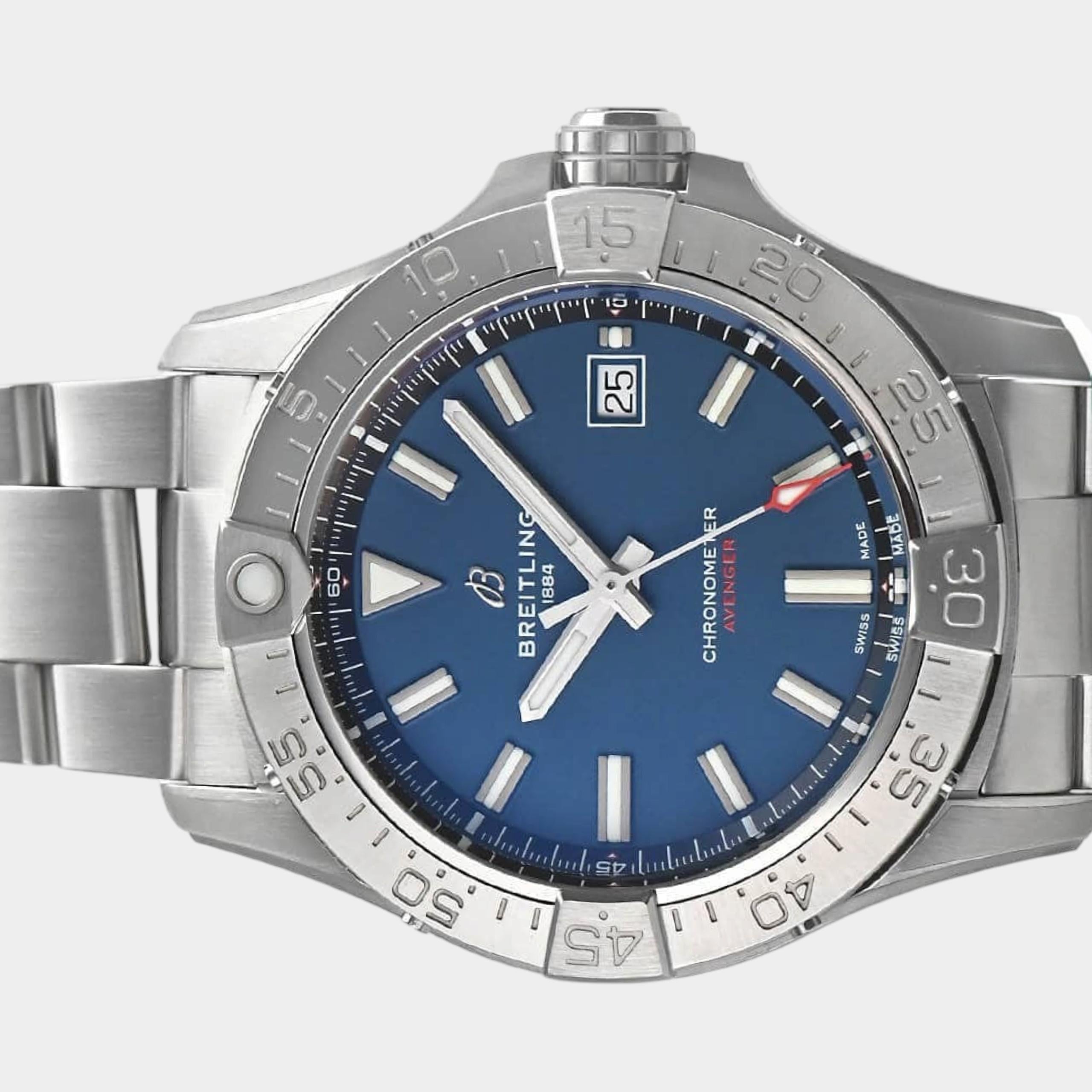 Breitling Avenger A17328101C1A1