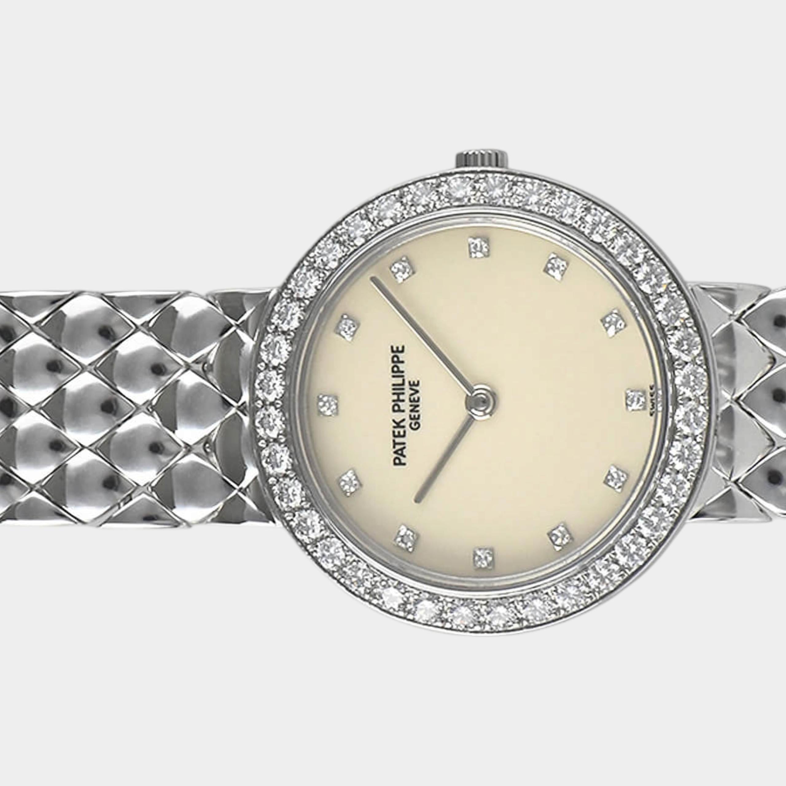 Patek Philippe Calatrava 4820/1G